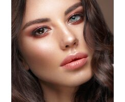 Weiche Kontaktlinsen für dunkle Augen - Baracuda Gray + GRATIS BOX -7.50 DPT (in Minus)